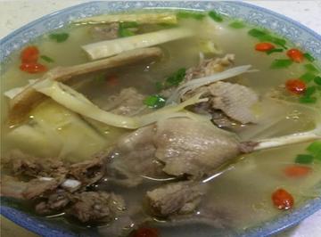 十大清熱解毒去火的湯，讓你遠離火氣困擾，十大清熱解毒去火湯，助你遠離火氣煩惱