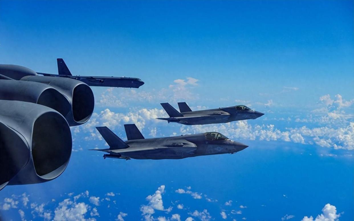 軍事熱點新聞，全球軍事動態(tài)深度解析，全球軍事動態(tài)深度解析，軍事熱點新聞一覽