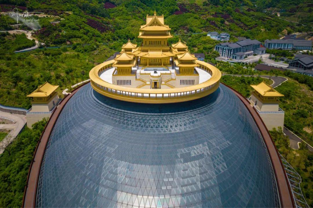 彌勒市旅游必去景點(diǎn)——探秘云南的瑰麗之地,彌勒市探秘之旅,云南瑰麗景點(diǎn)的必游之地