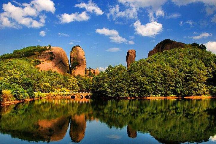 九寨溝有什么景點——探秘人間仙境的絕美風光,探秘九寨溝,人間仙境的絕美風光與景點全攻略