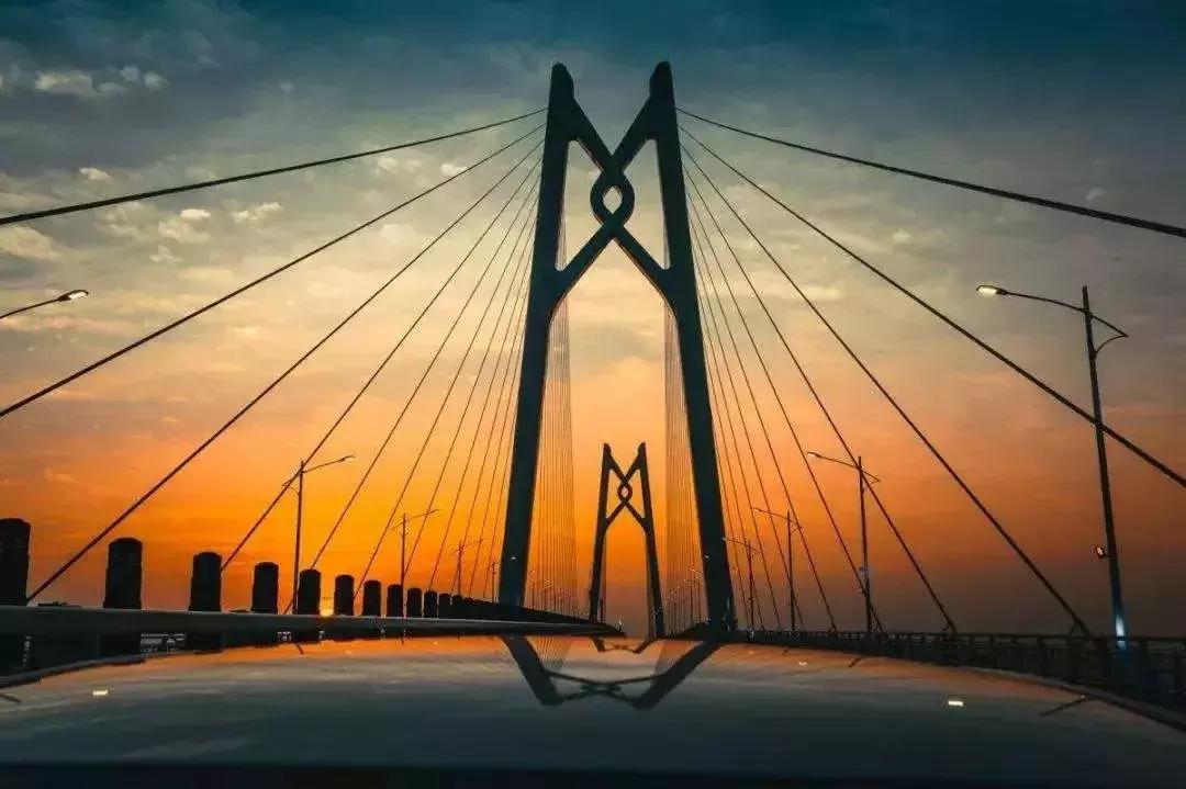 澳門正版免費游戲，探索未來的機遇與挑戰（2025展望），澳門正版免費游戲的未來展望，機遇與挑戰并存（2025年展望）