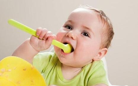 家庭常備小兒感冒藥清單大全——新手爸媽的必備指南，家庭必備小兒感冒藥清單，新手爸媽指南