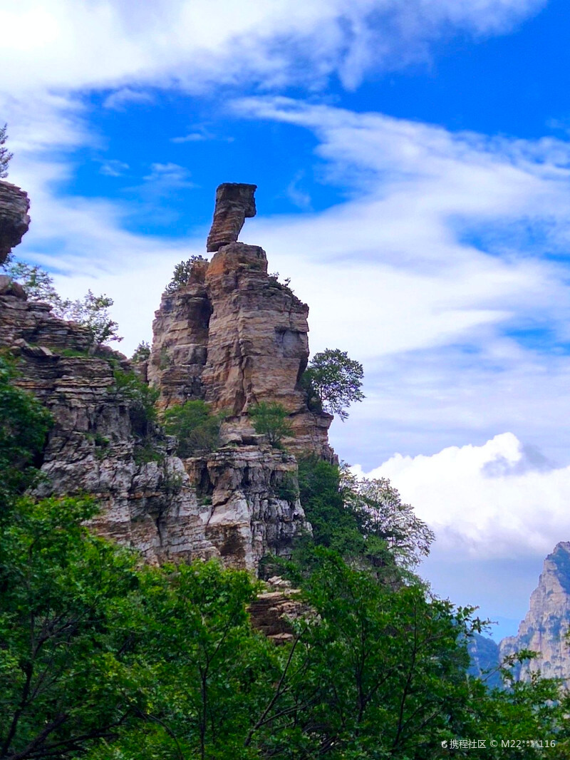 白石山，自然奇景的瑰寶，白石山，自然奇景之瑰寶