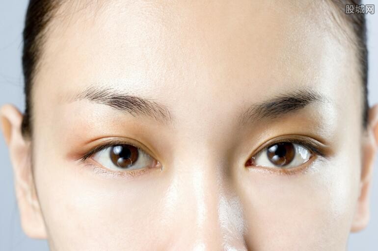 揭秘去魚尾紋最有效的方法——重塑青春光彩的秘訣，揭秘重塑青春光彩秘訣，去魚尾紋最有效的方法