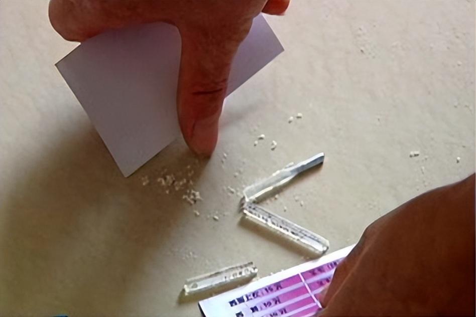 如何正確讀取體溫計中的水銀線——全面指南，全面解析，如何準確讀取體溫計中的水銀線