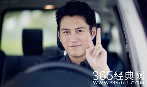 靳東個人資料介紹及簡介，靳東個人資料大揭秘，簡介與背景全解析