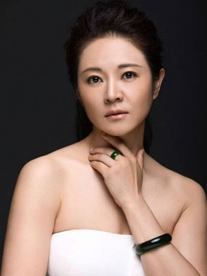 肖雨雨個人資料簡介,肖雨雨個人資料簡介,揭秘她的生活與事業之路