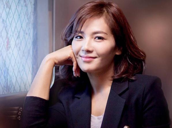 演員王珂為何不溫不火?——深度解析其演藝之路,演員王珂演藝之路解析,為何未能大紅大紫?深度探究其演藝生涯。