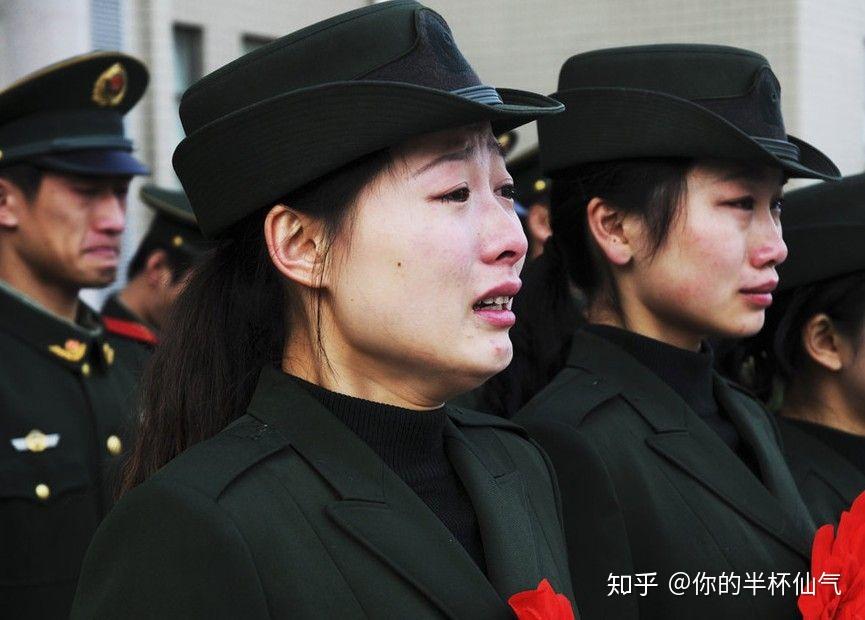 女兵義務兵兩年難熬嗎?深度解析挑戰與成長,女兵義務兵生涯的挑戰與成長,兩年經歷的深度解析