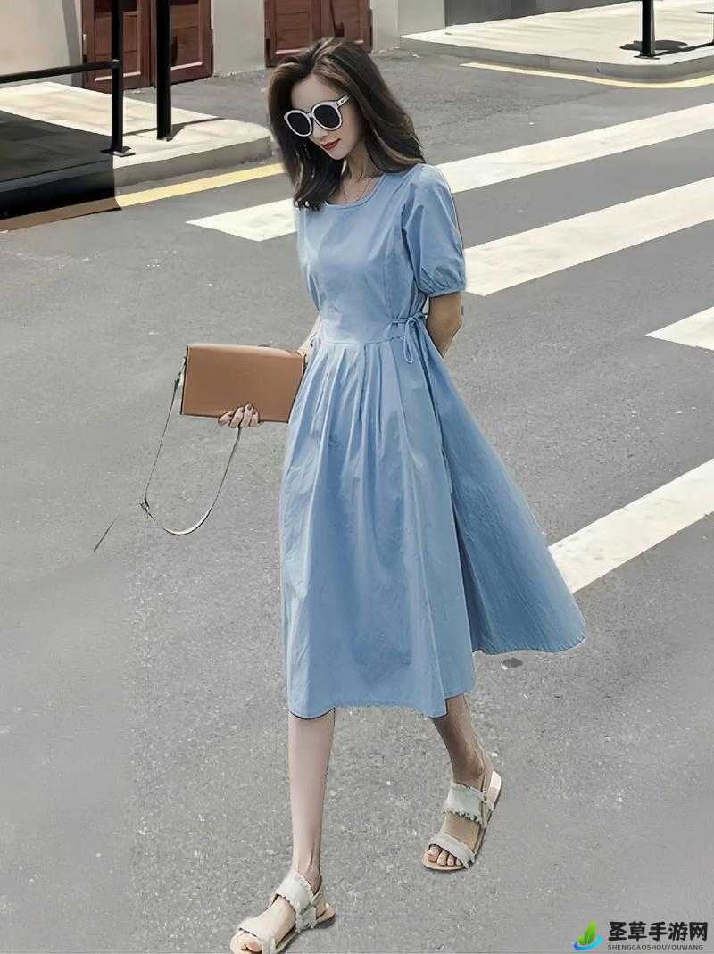 男朋友想讓我穿裙子，我應(yīng)該穿嗎？——全面解析個人選擇與自我表達的重要性，個人選擇與自我表達的重要性，是否應(yīng)該穿裙子，取決于你的決定！