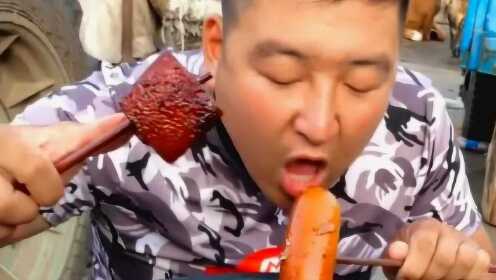 多少女星吃了文二哥的火腿腸，揭秘背后的故事，揭秘女星與文二哥火腿腸背后的故事