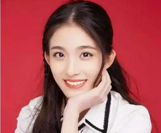 岳麗娜個人資料及身高詳解,岳麗娜個人資料及身高全面解析