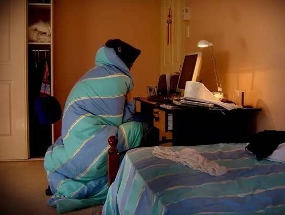 關于作息規律，2點睡10點起是否算熬夜？，作息規律解析，晚兩點睡早十點起是否算作熬夜？