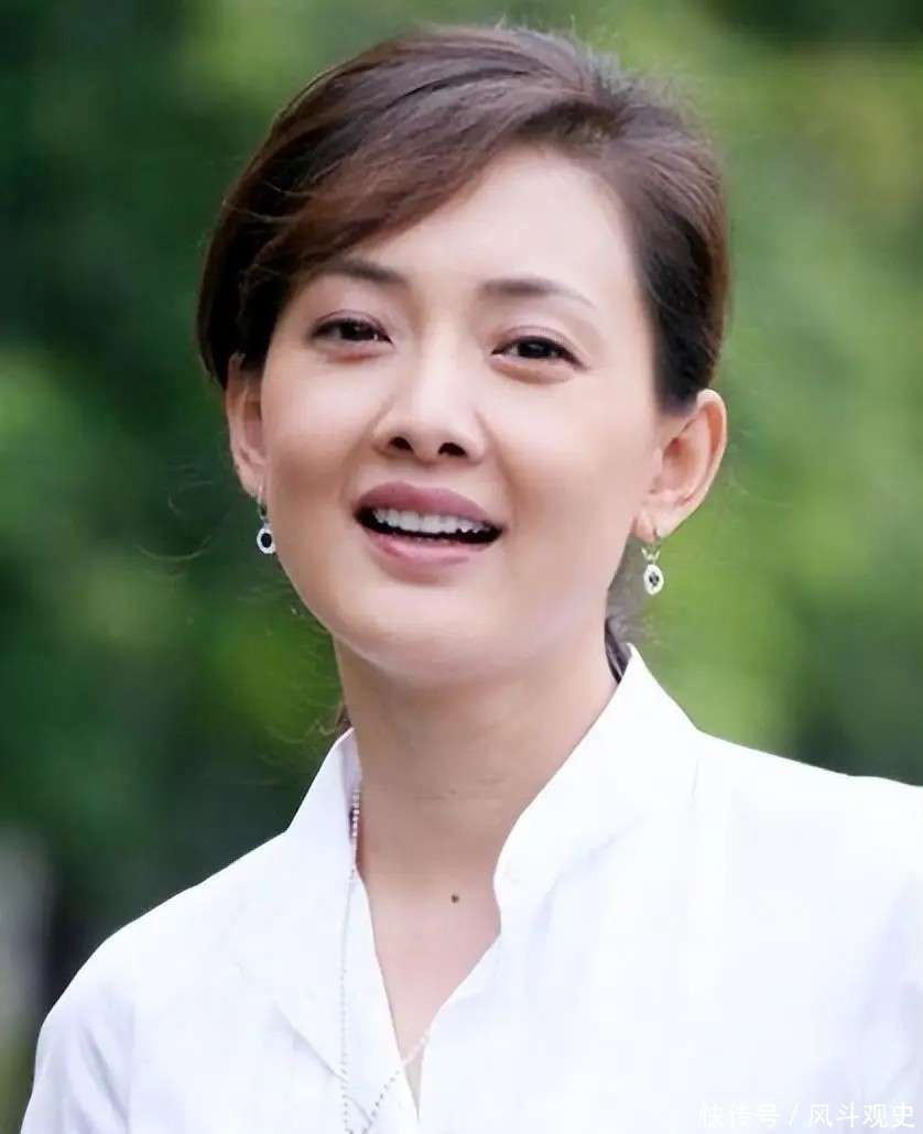 牛莉個(gè)人資料及老公身份揭秘，牛莉個(gè)人資料和老公身份大揭秘