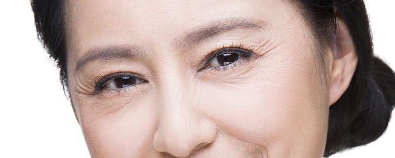 消除眼角魚尾紋的有效方法與建議，消除眼角魚尾紋的有效方法指南