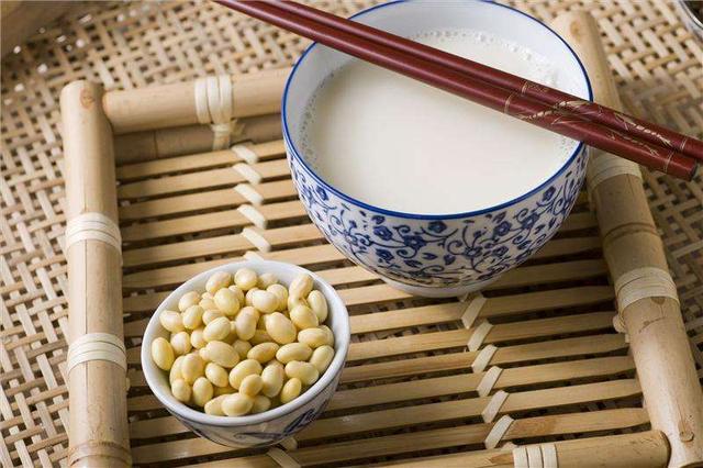 喝豆漿的9大禁忌,喝豆漿必知,9大禁忌全解析