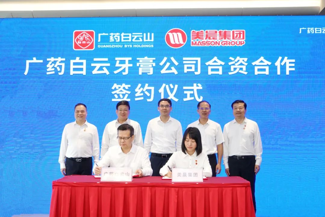 新澳今晚三中三必中一組,揭秘彩票背后的秘密與策略,揭秘彩票背后的秘密與策略,新澳三中三必中組合探討