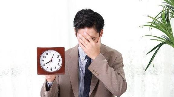 男人多久算正常時間——探究男性性行為持續時間之謎，男性性行為持續時間之謎，正常時間范圍探究