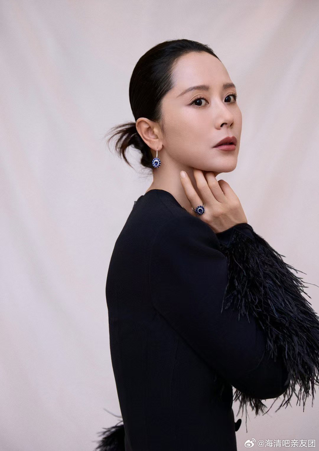 探索演員海清的照片，演藝生涯與魅力展現，海清，演藝生涯回顧與魅力展現的照片探索