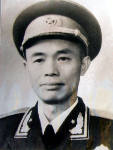 開國授銜不滿的將軍，一位傳奇英雄的故事，傳奇英雄，開國授銜不滿的將軍的故事