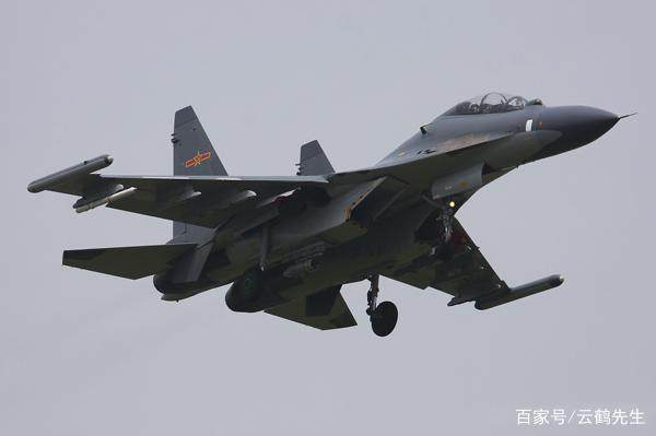 殲十五與殲十六，深入解析兩款戰斗機的區別，殲十五與殲十六，兩款戰斗機的深入解析與區別探究