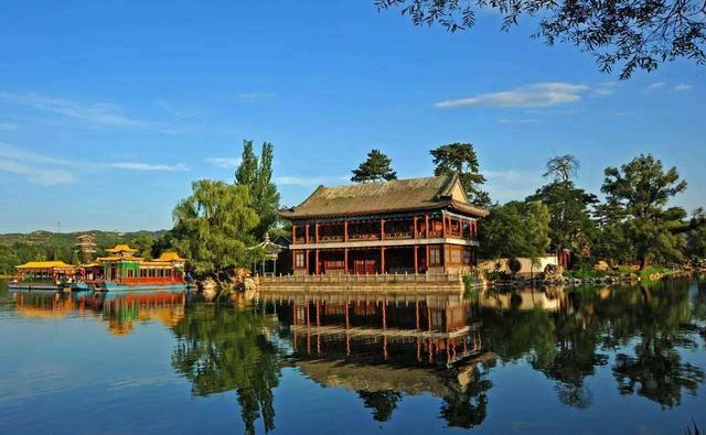 承德避暑山莊值得一游嗎?——深度探索與體驗分享,承德避暑山莊深度游,值得一游的皇家園林之美