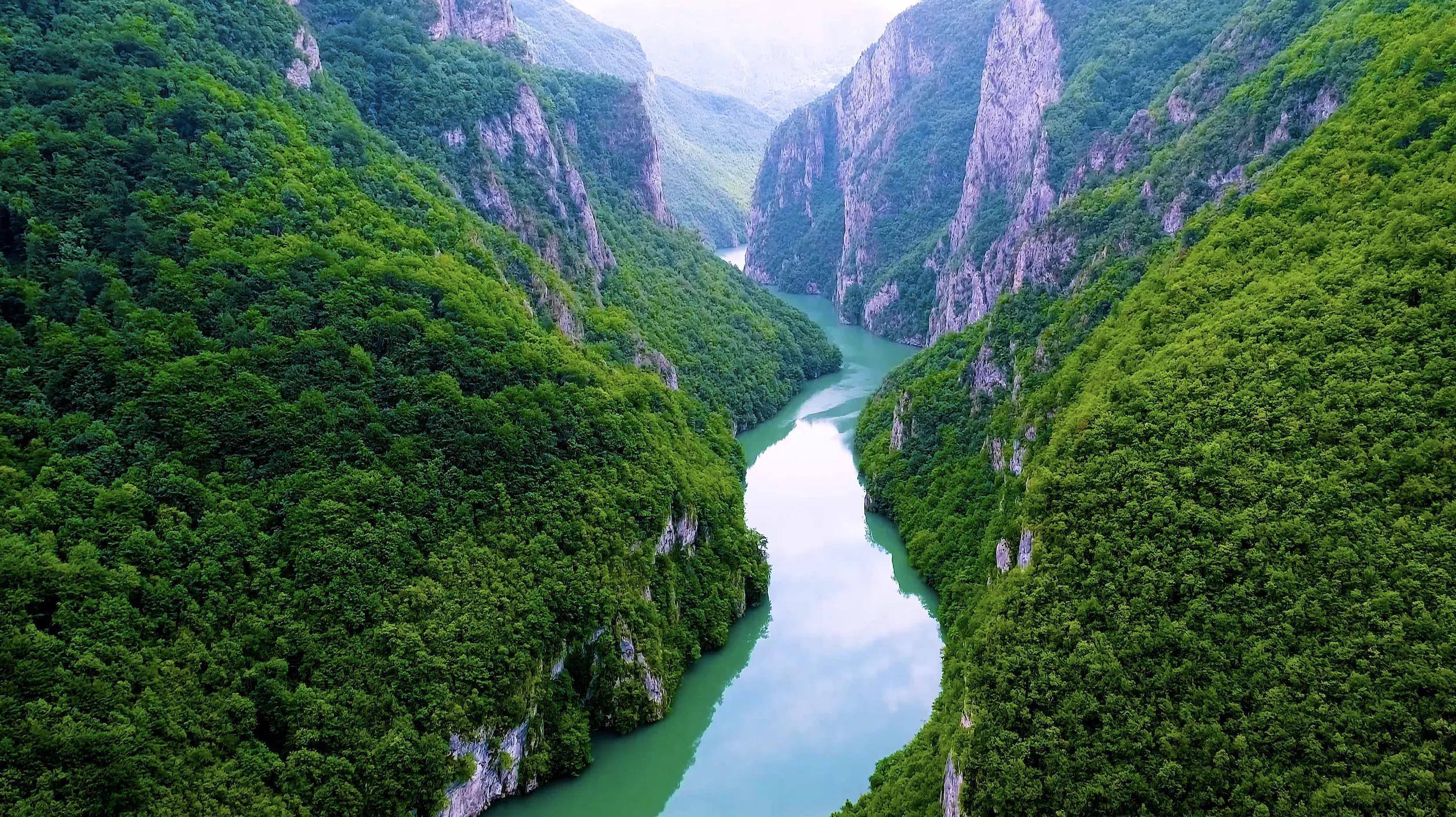 三峽一日游費用詳解,多少錢能暢游三峽?,三峽一日游費用全解析,暢游三峽需要多少錢?