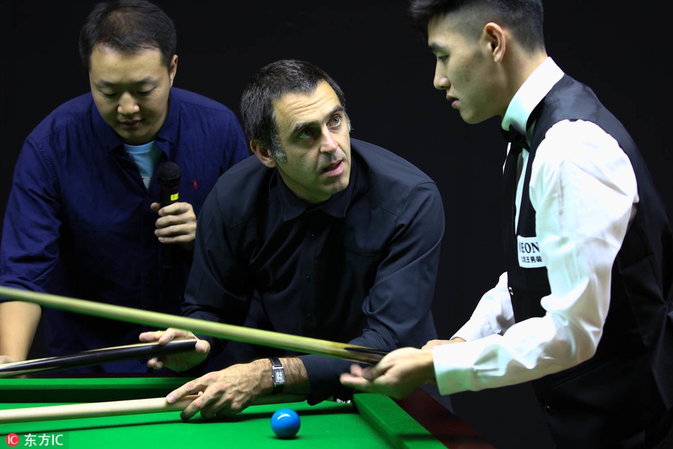 澳門六下彩開獎結果直播，實時掌握彩票動態，贏取豐厚獎金，澳門六下彩直播開獎，實時把握彩票動態，贏取大獎的機會就在此刻！