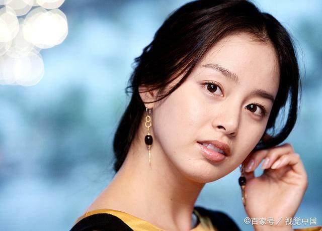 韓國現(xiàn)在最火的明星——引領(lǐng)亞洲流行風潮的新星，韓國新星——引領(lǐng)亞洲流行風潮的炙熱明星